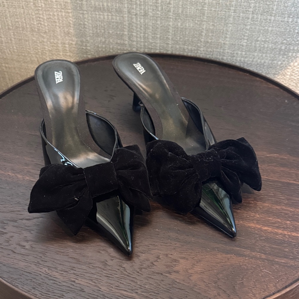 Zara Black Patent Bow Heels size 41